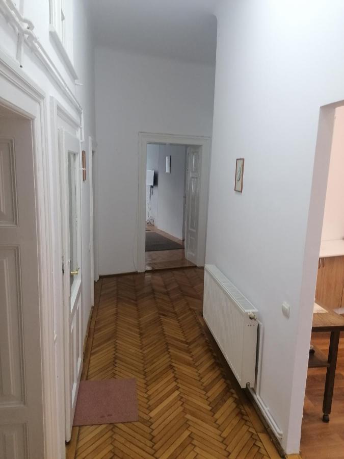Apartament Royal Sibiu Apartman Kültér fotó