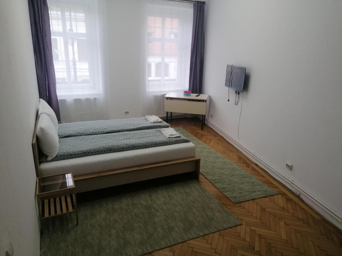 Apartament Royal Sibiu Apartman Kültér fotó