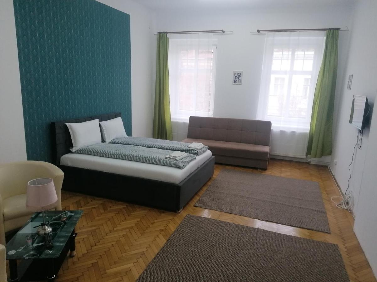 Apartament Royal Sibiu Apartman Kültér fotó