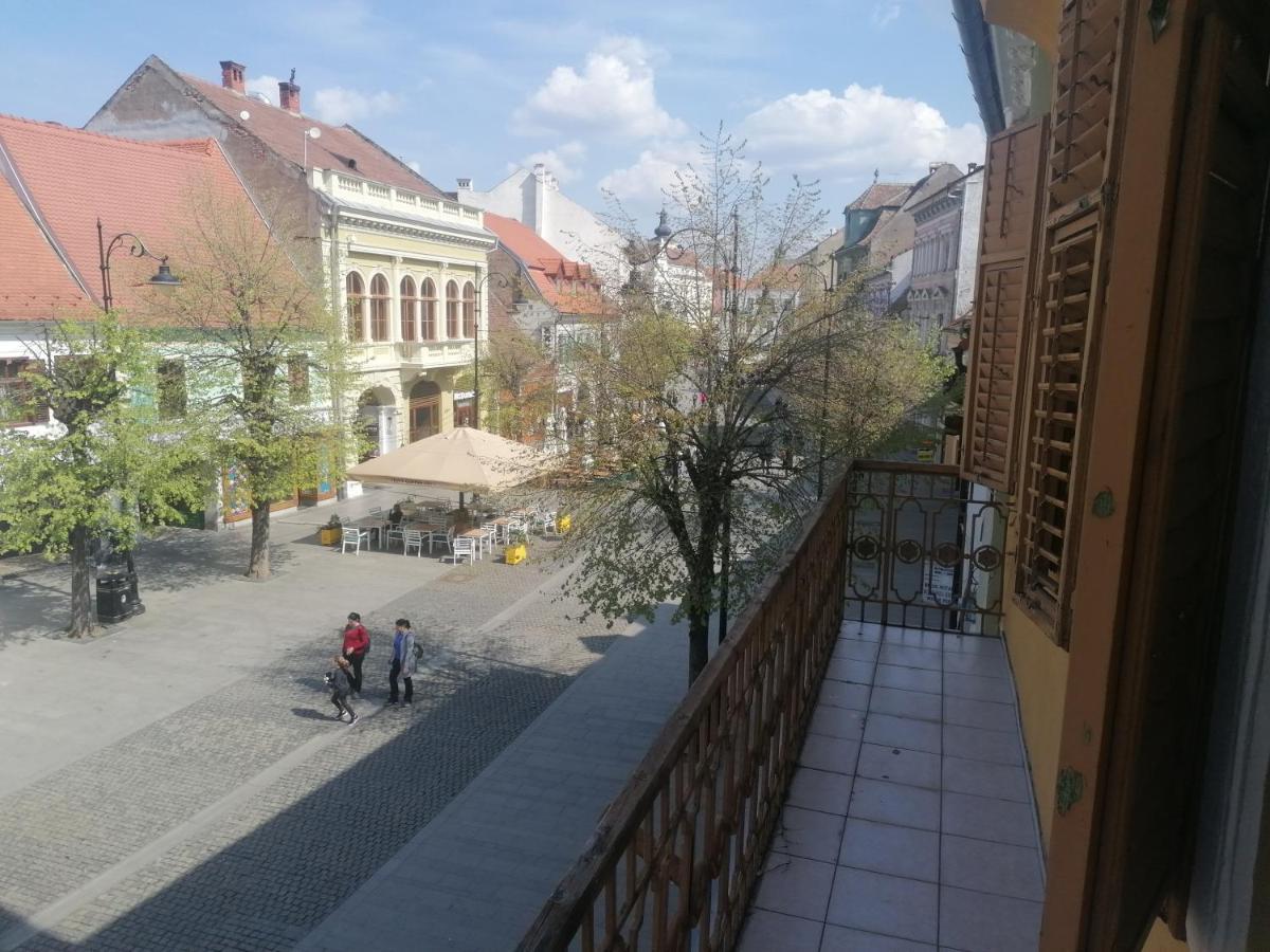 Apartament Royal Sibiu Apartman Kültér fotó